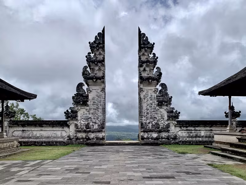 Pura Lempuyang